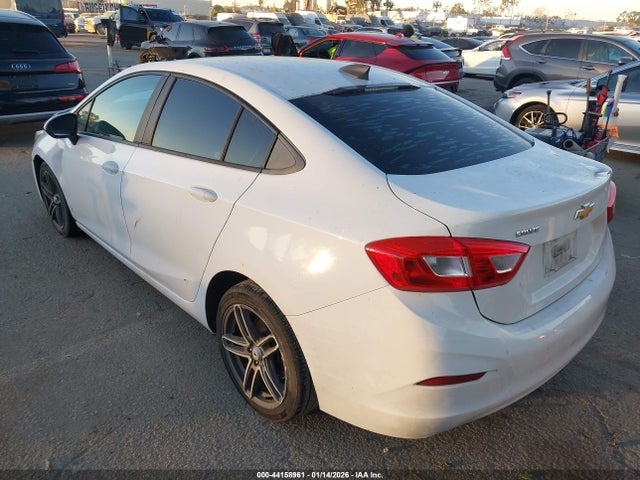 1G1BC5SM6H7151790 Chevrolet Cruze Ls Auto