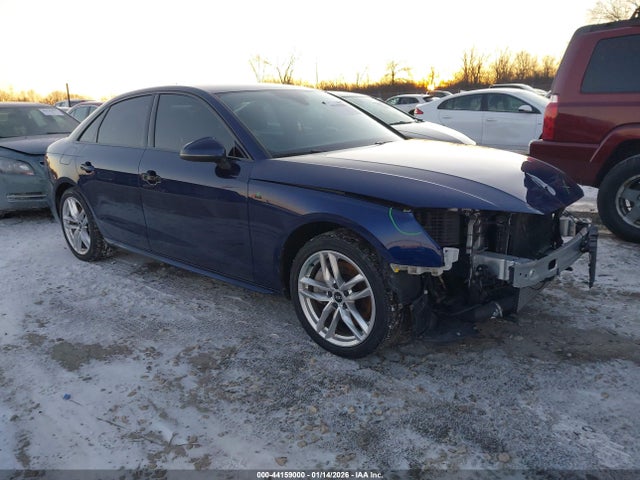 2021 AUDI A4 WAUEAAF44MN012323