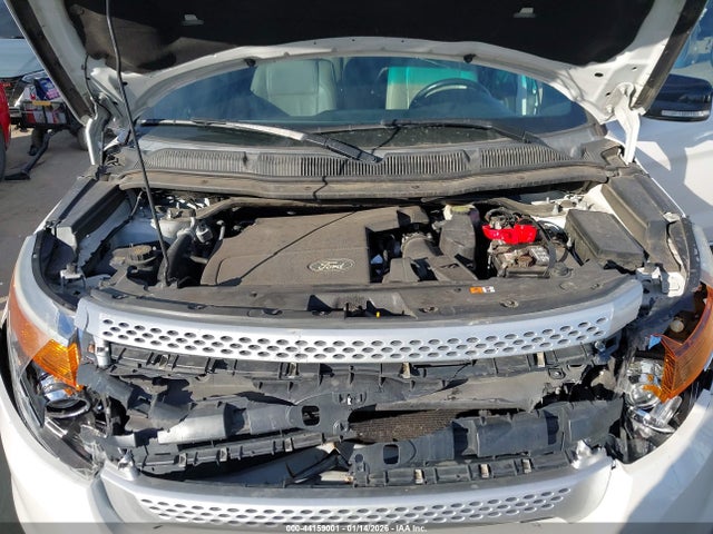 1FM5K7D83FGB12117 Ford EXPLORER XLT