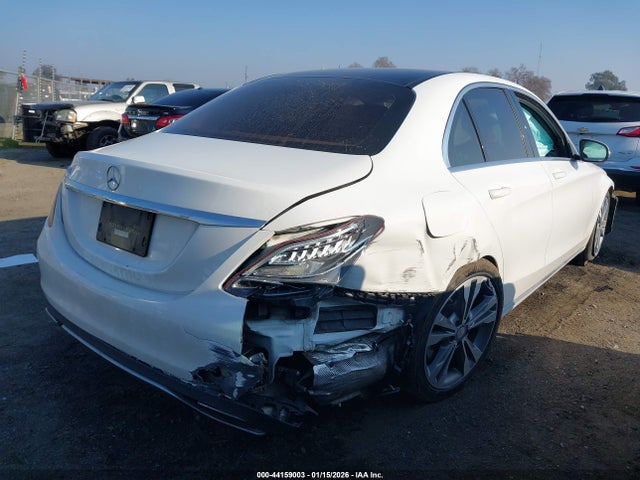 Mercedes-Benz C 300 2015 55SWF4JB7FU071088 Image 4