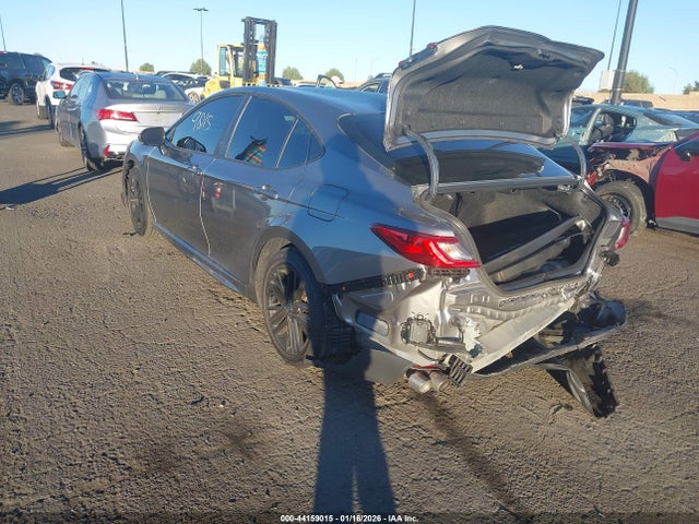 2025 TOYOTA CAMRY 4T1DAACK4SU616812 Photo 2
