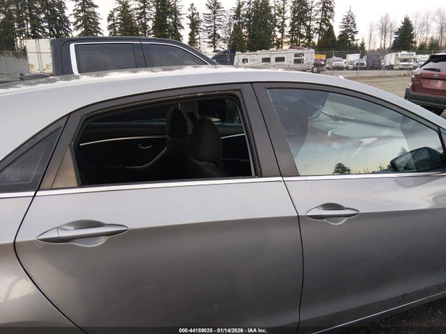 KMHD35LH6FU236057 Hyundai ELANTRA GT