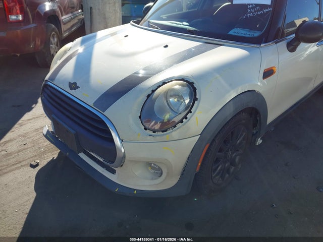 WMWXU1C55J2F79895 Mini Hardtop Cooper