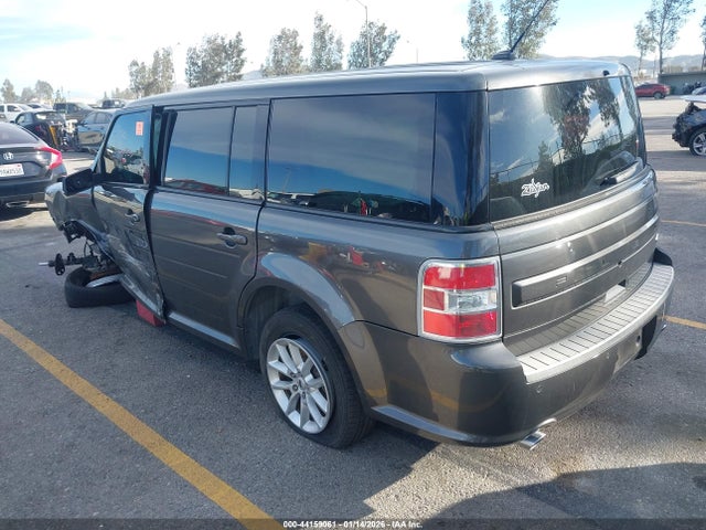 Ford FLEX SE 2019 2FMGK5B80KBA11828 Image 3