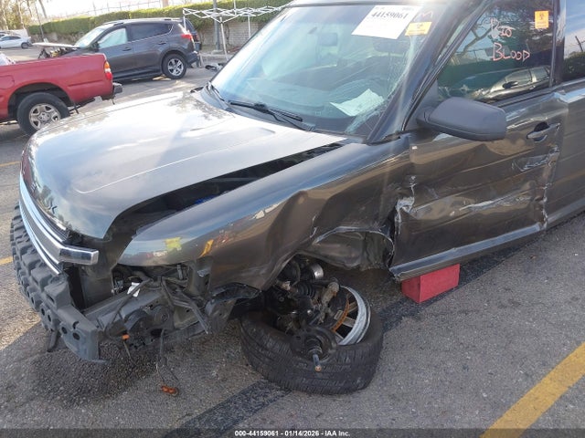 Ford FLEX SE 2019 2FMGK5B80KBA11828 Image 6