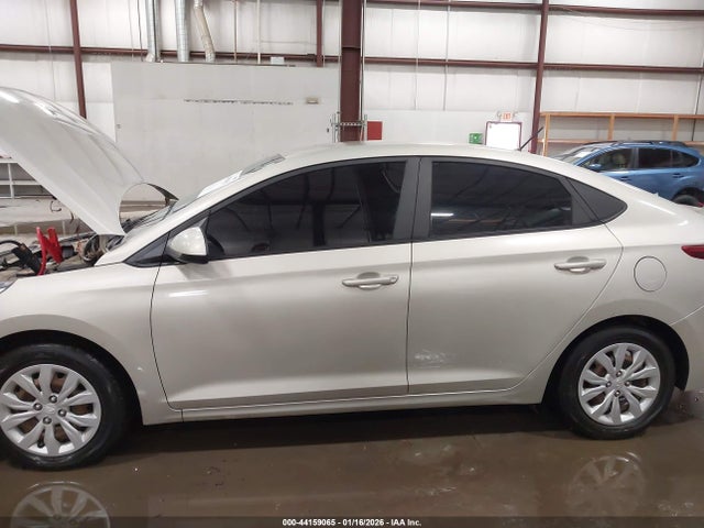 Hyundai ACCENT SE 2019 3KPC24A30KE080207 Image 6