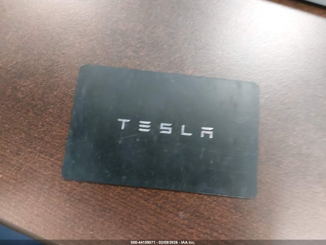 2025 TESLA MODEL 3 5YJ3E1EA6SF950406 Photo 10