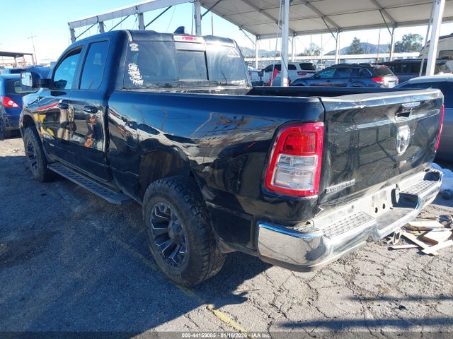 1C6RREBGXMN747187 RAM 1500 Big Horn 4x2 6&#039;4 Box