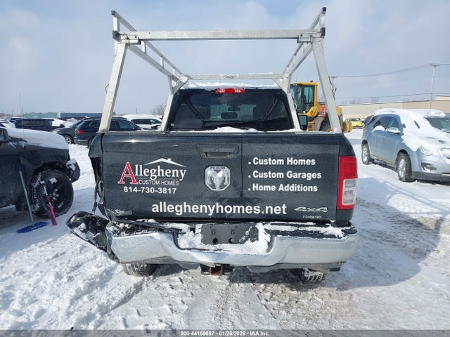 3C6UR5CL1RG327663 RAM 2500 Tradesman 4x4 6&#039;4 Box