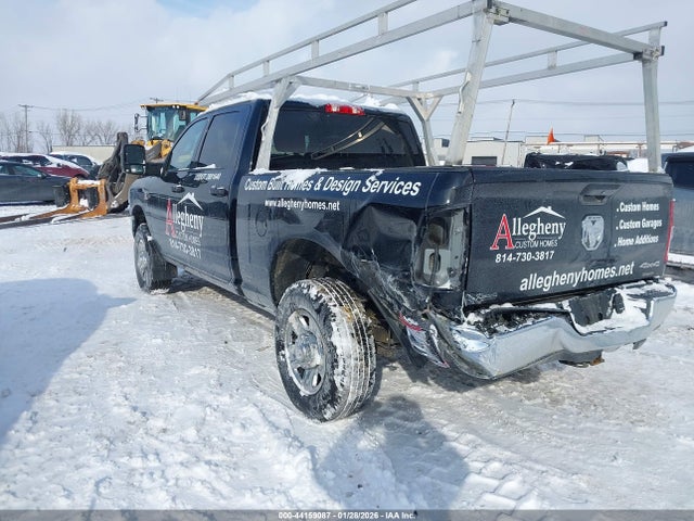 3C6UR5CL1RG327663 RAM 2500 Tradesman 4x4 6&#039;4 Box