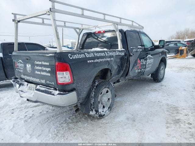 3C6UR5CL1RG327663 RAM 2500 Tradesman 4x4 6&#039;4 Box
