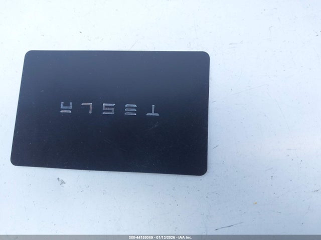 7SAYGDED4TF414036 Tesla Model Y Premium Rear-wheel Drive/standard Rear-wheel Drive