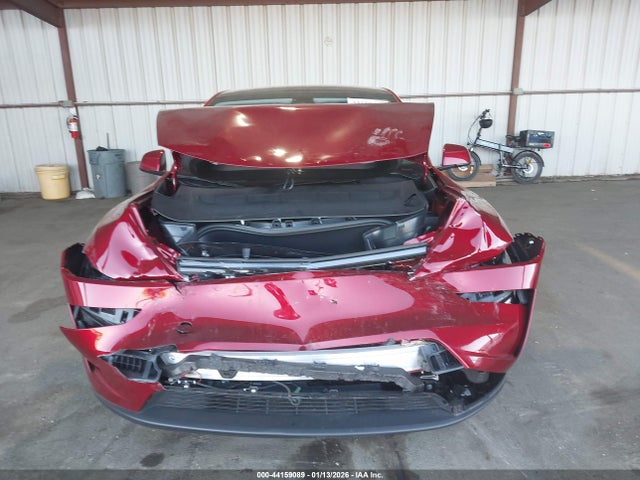 7SAYGDED4TF414036 Tesla Model Y Premium Rear-wheel Drive/standard Rear-wheel Drive