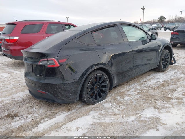2021 Tesla Model Y Long Range Dual Motor All-wheel Drive მანქანა იყიდება აუქციონზე, vin: 5YJYGDEE3MF116245, აუქციონის ნომერი: 44159098