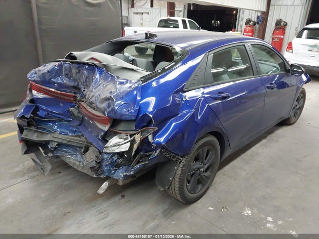 KMHLM4AG9PU447056 Hyundai ELANTRA SEL
