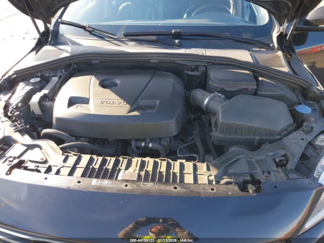 2015 VOLVO S60 YV126MFK5F1361146 Photo 9