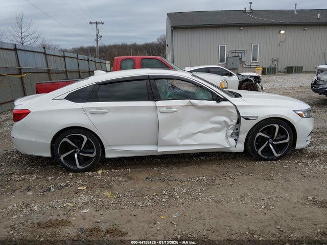 Продаж на аукціоні авто 2018 Honda Accord Sport 2.0t, vin: 1HGCV2F32JA008092, номер лоту: 44159126