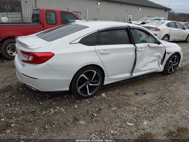 Продаж на аукціоні авто 2018 Honda Accord Sport 2.0t, vin: 1HGCV2F32JA008092, номер лоту: 44159126
