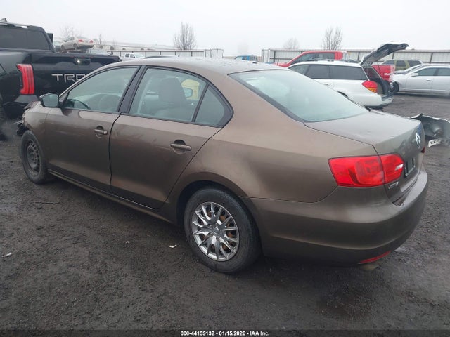 Volkswagen Jetta 2.0l S 2014 3VW2K7AJXEM239382 Image 3