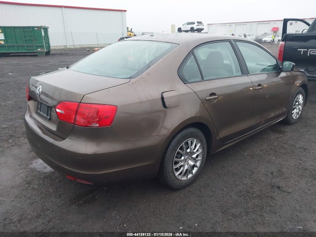 Volkswagen Jetta 2.0l S 2014 3VW2K7AJXEM239382 Image 4