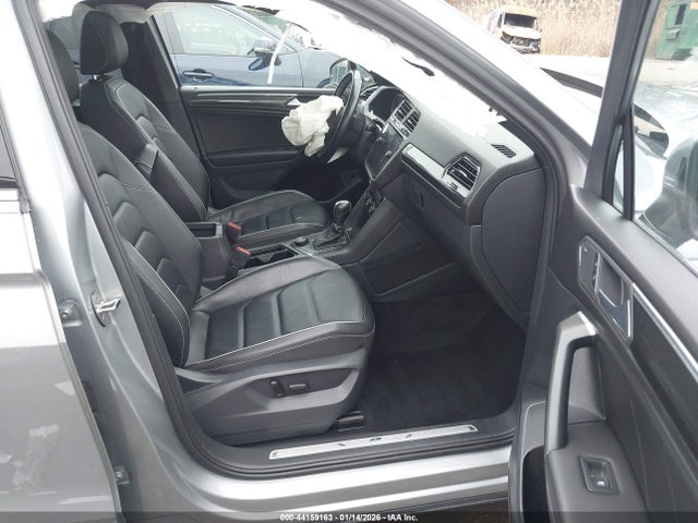 Aukcja sprzedaży 2021 Volkswagen Tiguan 2.0t Sel Premium R-line, vin: 3VV4B7AX1MM129563, numer aukcji: 44159163