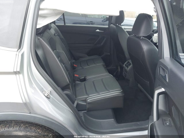 Aukcja sprzedaży 2021 Volkswagen Tiguan 2.0t Sel Premium R-line, vin: 3VV4B7AX1MM129563, numer aukcji: 44159163