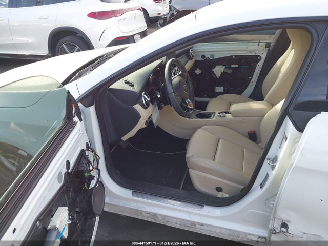 Mercedes-Benz CLA 250 2019 WDDSJ4EBXKN752209 Image 5