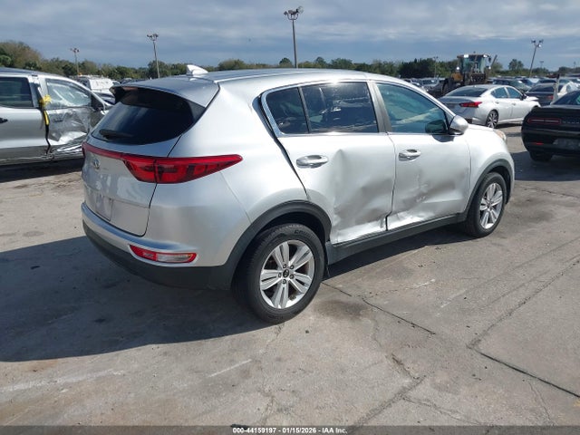 2018 KIA SPORTAGE KNDPM3AC9J7456150 Photo 3