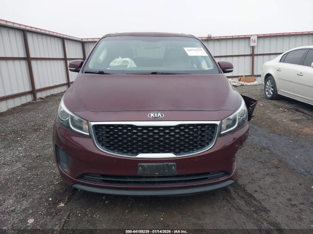 KIA SEDONA LX 2017 KNDMB5C19H6247636 Image 11