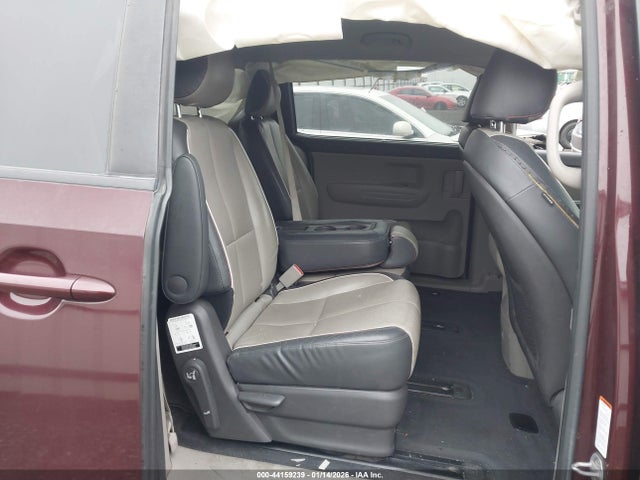 KIA SEDONA LX 2017 KNDMB5C19H6247636 Image 8