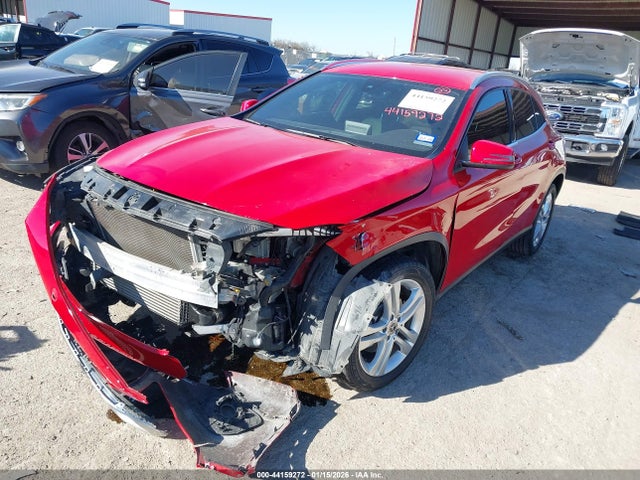 2018 MERCEDES-BENZ GLA 250 WDCTG4EB2JJ468182 Photo 1