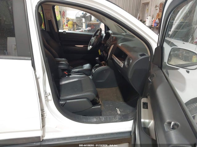 Продаж на аукціоні авто 2015 Jeep Compass Latitude, vin: 1C4NJDEB5FD135612, номер лоту: 44159293