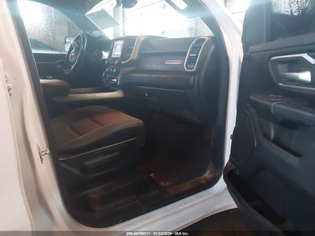 2020 Ram 1500 Big Horn  4x4 6'4 Box მანქანა იყიდება აუქციონზე, vin: 1C6SRFMT9LN288105, აუქციონის ნომერი: 44159317