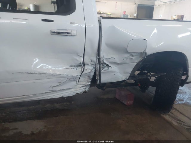 2020 Ram 1500 Big Horn  4x4 6'4 Box მანქანა იყიდება აუქციონზე, vin: 1C6SRFMT9LN288105, აუქციონის ნომერი: 44159317
