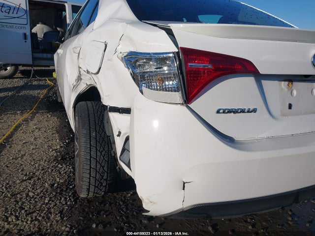 Toyota COROLLA SE 2018 2T1BURHEXJC002346 Image 17