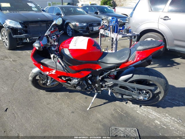 44159331 :رقم المزاد ، WB10E2309LZJ28193 vin ، 2020 Bmw S 1000 Rr مزاد بيع