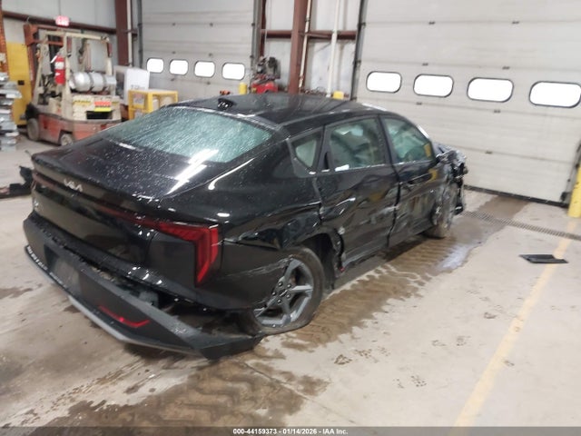 Продажа на аукционе авто 2025 Kia K4 Lxs, vin: 3KPFT4DEXSE017977, номер лота: 44159373