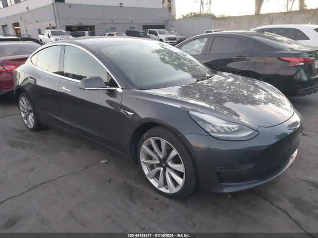 2018 TESLA MODEL 3 5YJ3E1EB6JF068773 Photo 0