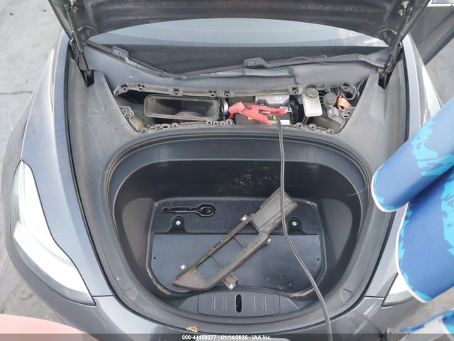 2018 TESLA MODEL 3 5YJ3E1EB6JF068773 Photo 9