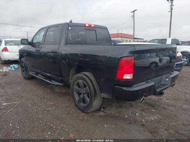 2018 RAM 1500 1C6RR7LM5JS244146 Photo 2