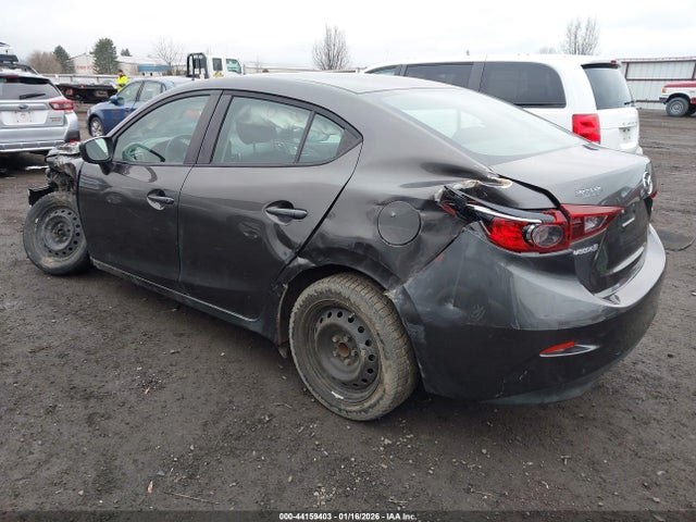 3MZBN1U7XHM138139 Mazda Mazda3 Sport