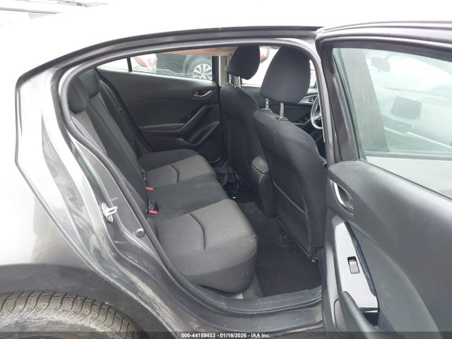 3MZBN1U7XHM138139 Mazda Mazda3 Sport