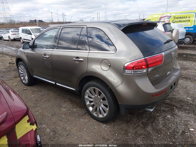 2012 LINCOLN MKX 2LMDJ8JK7CBL17886 Photo 2