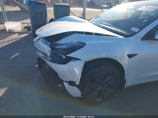 2021 TESLA MODEL 3 5YJ3E1EA5MF991693 Photo 5