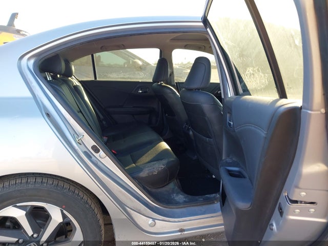1HGCR3F85HA032449 Honda Accord Ex-l V6