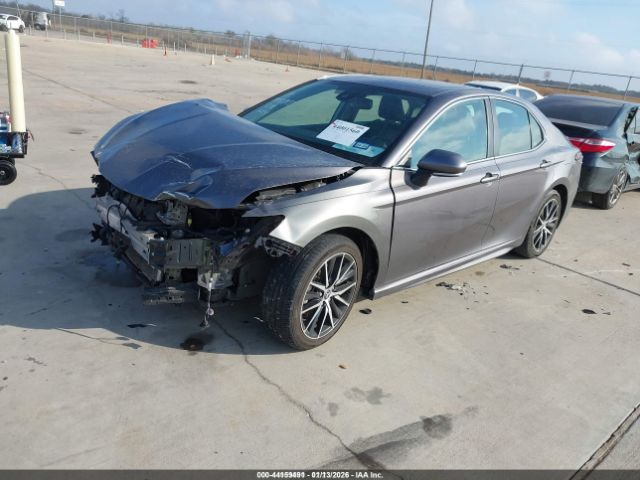 2022 TOYOTA CAMRY 4T1T11AK4NU644466 Photo 1