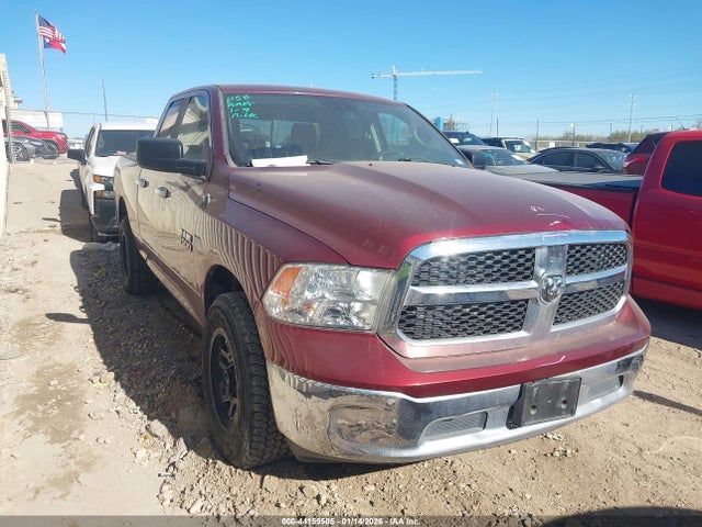 1C6RR7GG2HS753612 RAM 1500 Slt 4x4 6&#039;4 Box