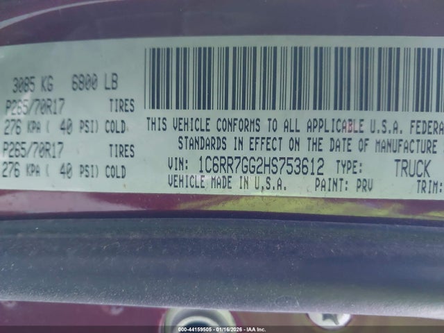 1C6RR7GG2HS753612 RAM 1500 Slt 4x4 6&#039;4 Box