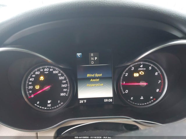44159508 :رقم المزاد ، 55SWF4KB5JU254240 vin ، 2018 Mercedes-benz C 300 4matic مزاد بيع