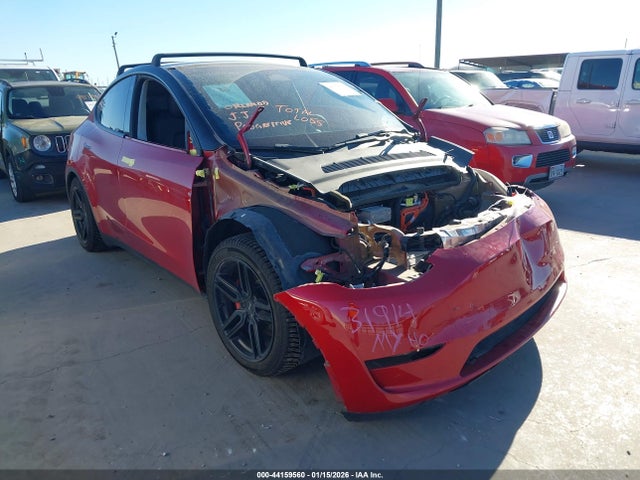 2023 TESLA MODEL Y 7SAYGDEF6PF603066